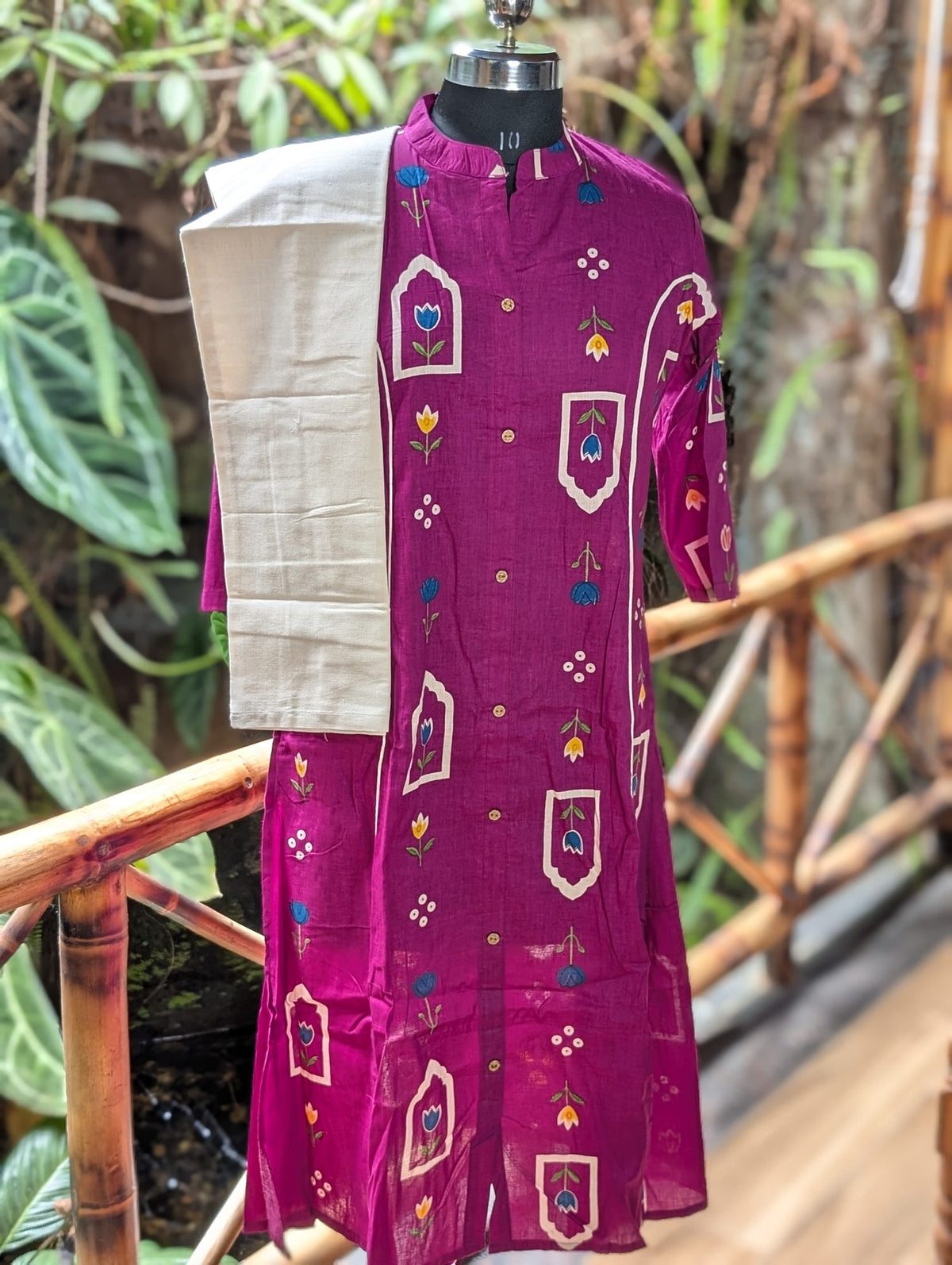 Magentha Kurtha &Cream Bottom