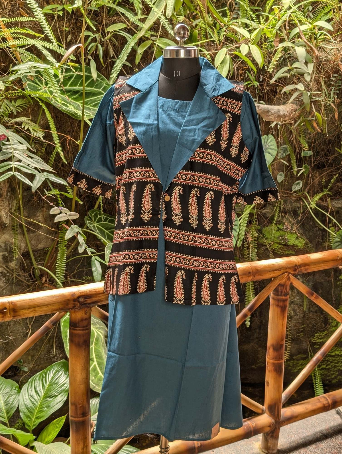 Peacock Green Kurtha With Overcoat