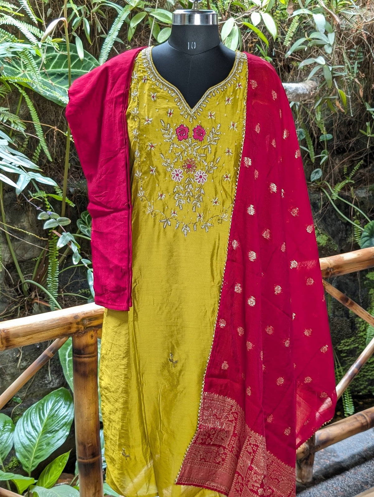 Romansilk Mehndhigreen
