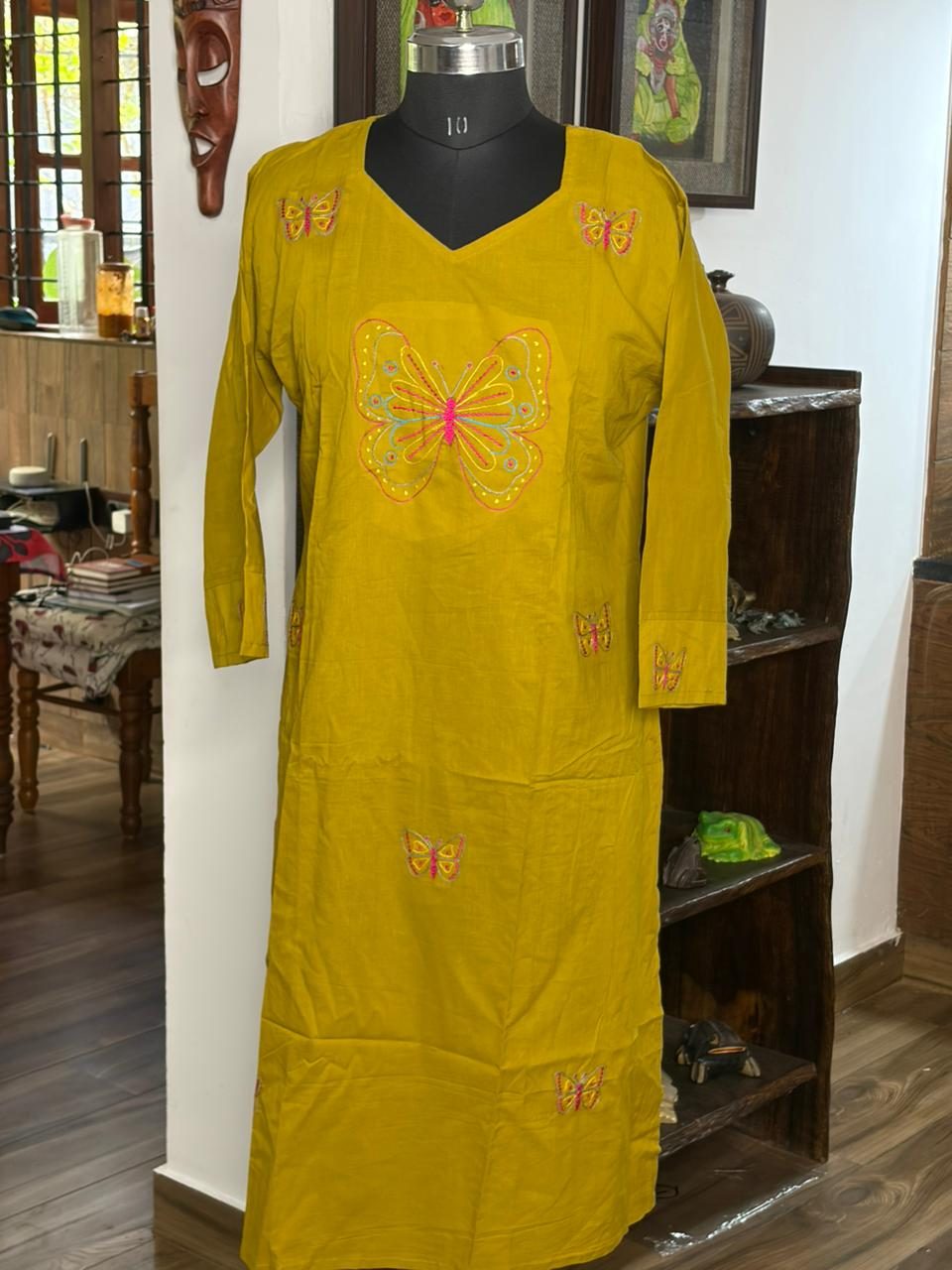 Cotton Mehandi Green Kurta With Embroidery