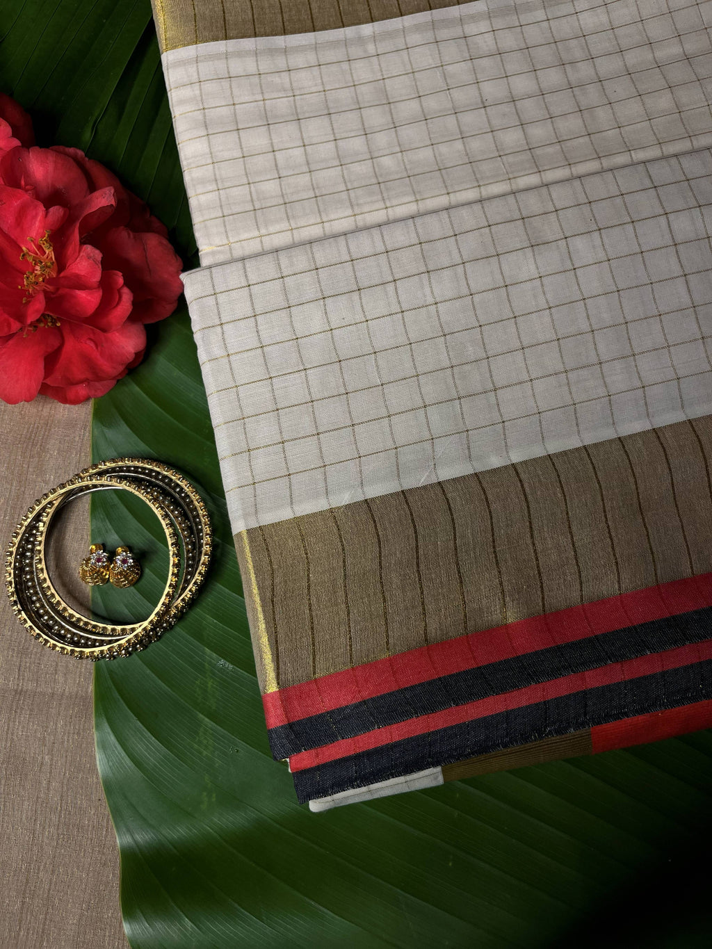 BLACK & CRIMSON CHECK SETSAREE