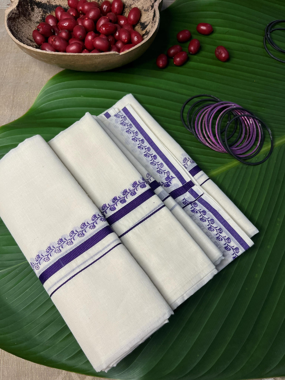 PURPLE FLORAL SETTUM MUNDUM