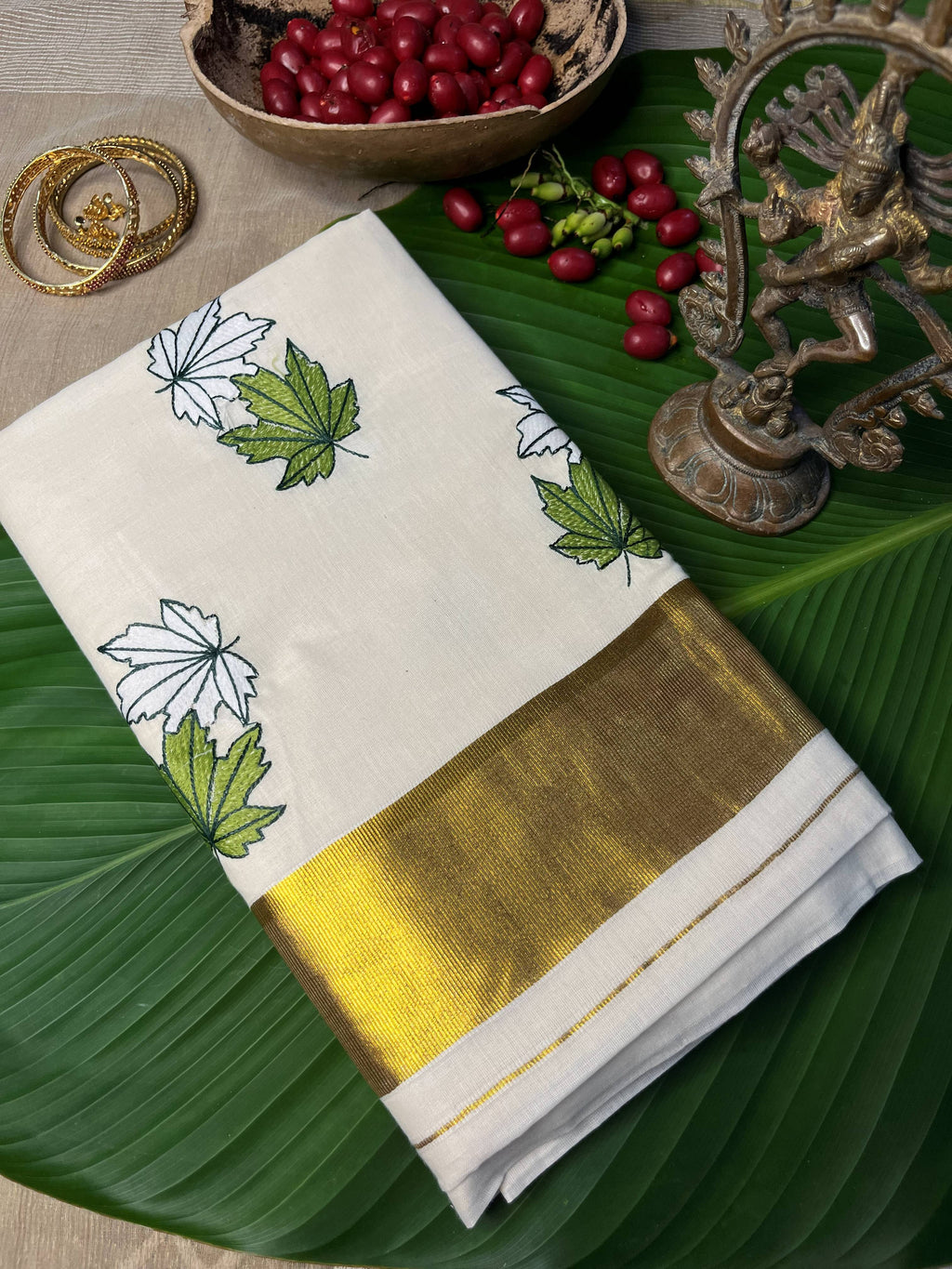 LEAF SETSAREE