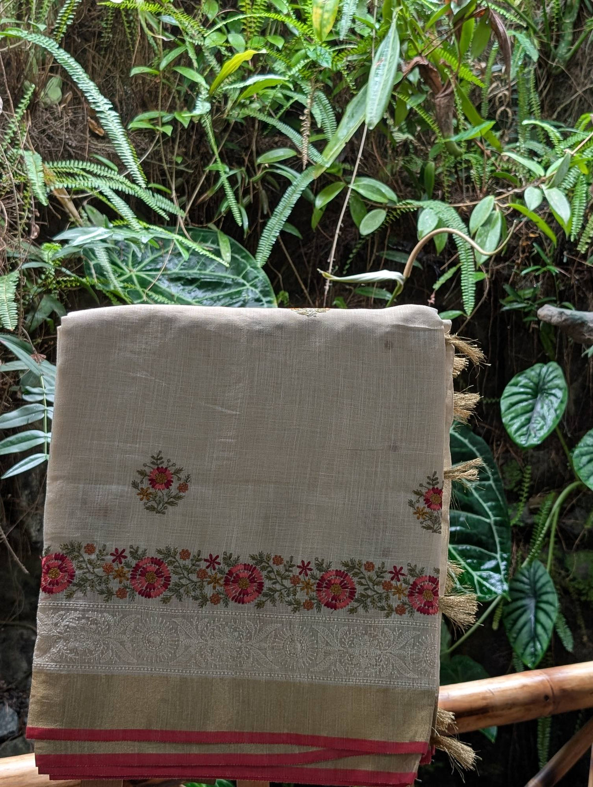 Tissue Linen