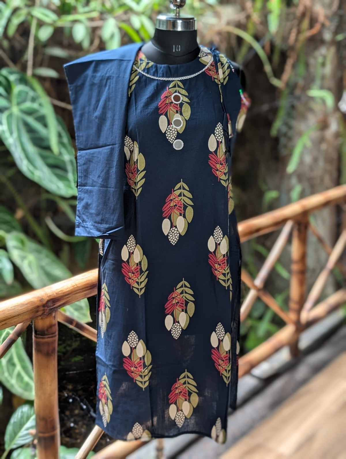Cotton 2Pcs Navy  Blue With Mirrorwork  Sleeveless Kurthi