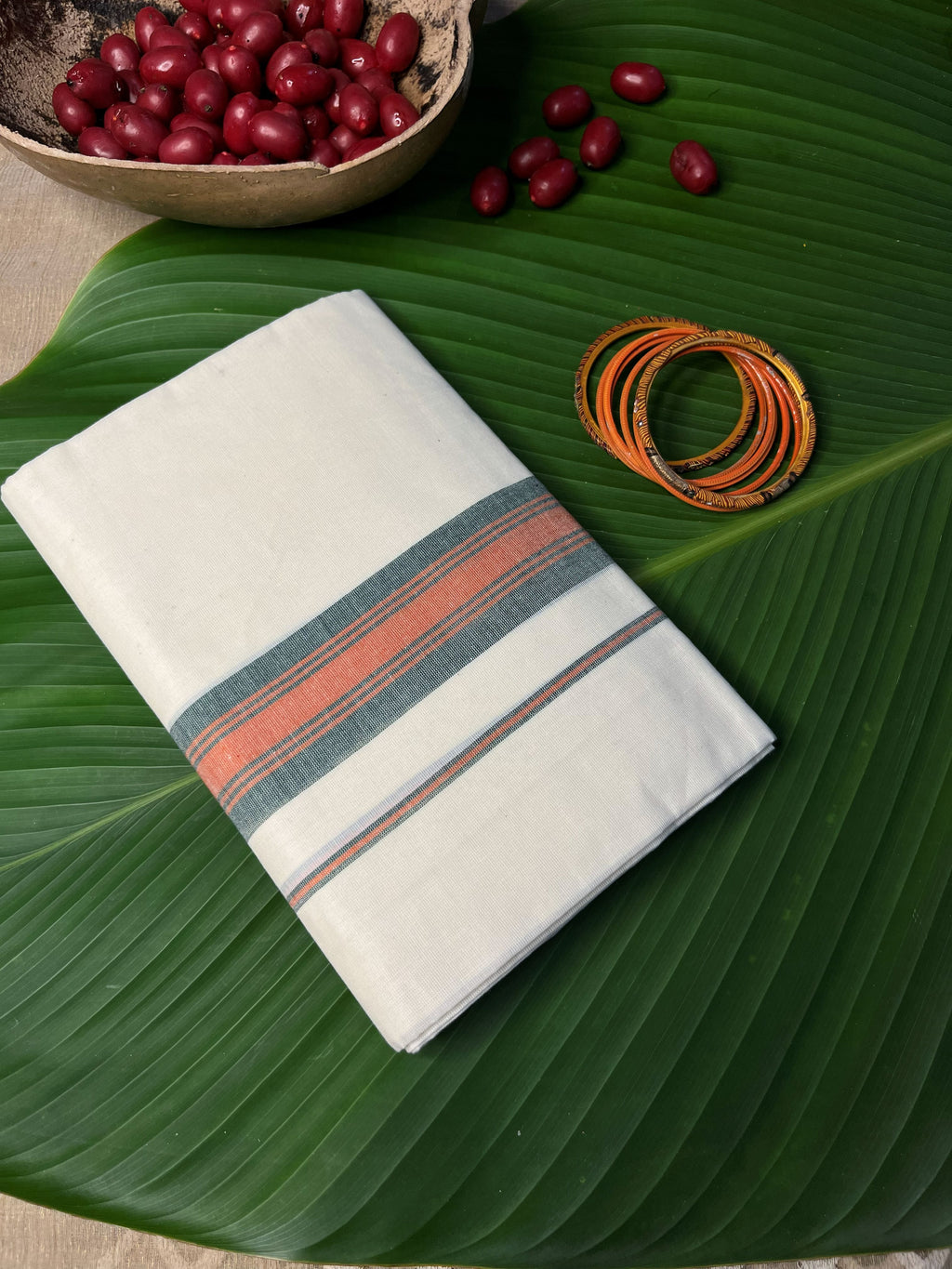 ORANGE & GREEN SETTUM MUNDUM