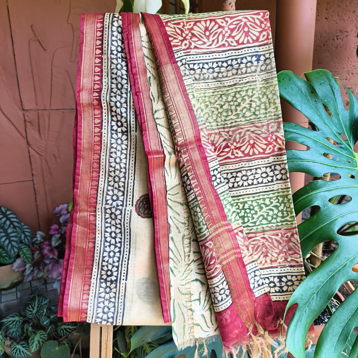 MAHESWARI SILK
