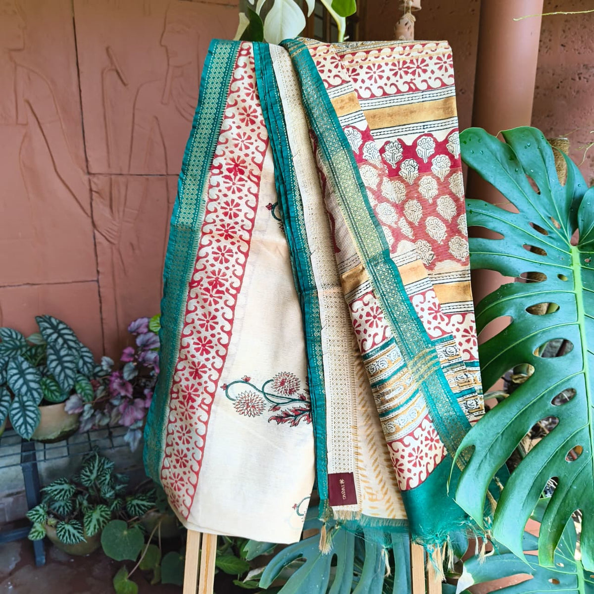 MAHESWARI SILK